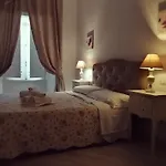 Guest House Urbana